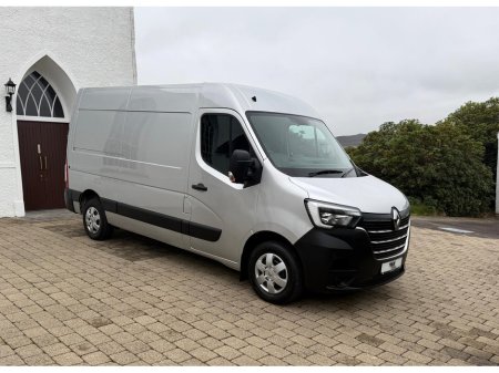 2023 Renault Master Business + 135 Bhp