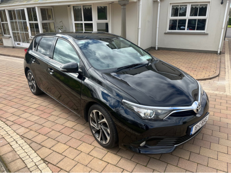 2016 Toyota Auris 1.6 D DESIGN 5DR €12,750