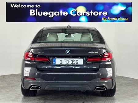 2021 BMW 5 Series 530D XDRIVE M SPORT**HEATED MULTIFUNCTIONAL STEERING WHEEL**FRONT HEATED ELECTRIC MEMORY SEATS**TOUCH SCREEN INFOTAINEMNT**REVERSE CAMERA**PARKING SENSORS**APPLE CARPLAY**CREAM LEATHER INTERIOR** €42,995