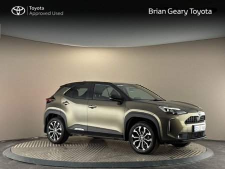 2022 Toyota Yaris Cross HYBRID LUNA SPORT