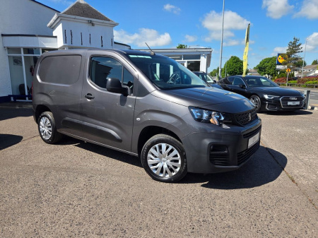 2021 Peugeot Partner BLUEHDI PROFESSIONAL L1 €12,154