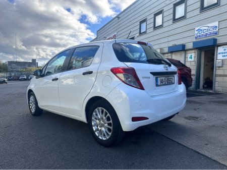 2014 Toyota Yaris 1.0 TERRA 4DR €10,000