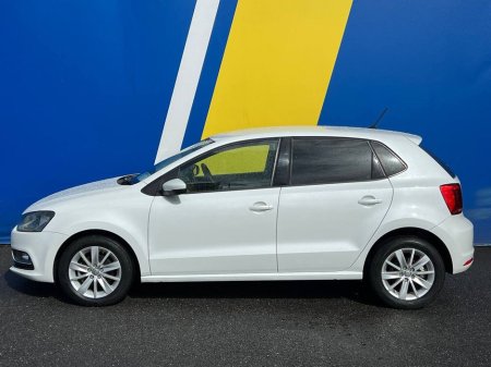 2015 Volkswagen Polo COMFORTLINE 1.2 TSI AUTO // FULL SERVICE HISTORY // BLUETOOTH MUSIC // DIGITAL CLIMATE CONTROL €12,750