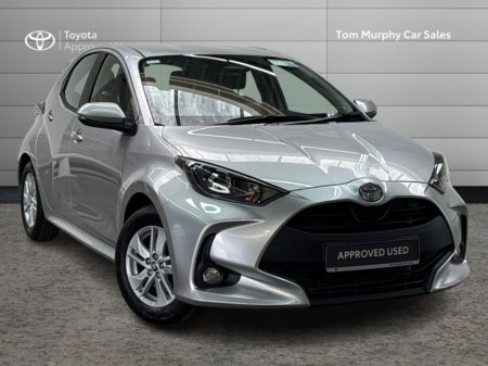 2025 Toyota Yaris Yaris Hybrid 115 Luna