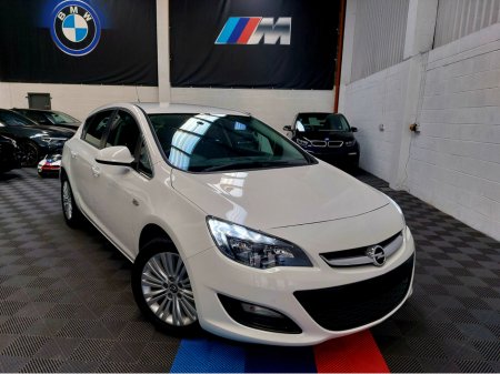 2015 Opel Astra OPEL ASTRA EXCITE 1.6 CDTI 110PS ECO 5DR (VERY LOW MILES) €9,995