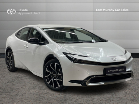 2025 Toyota Prius PHEV €43,950
