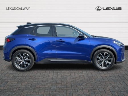 2025 Lexus LBX 1.5h COOL Spec // Heated Mirrors // Power Folding Mirrors // Apple Carplay // Android Auto // Dual Zone Climate Control €44,945