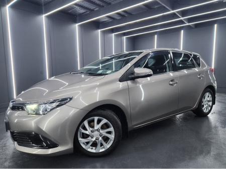 2016 Toyota Auris 1.4 D-4D LUNA 4DR