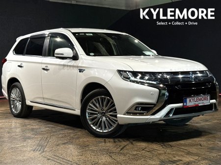2019 Mitsubishi Outlander 2.4 AUTO - BLACK HALF LEATHER - FACTORY ALLOYS - CRUISE CONTROL - REVERSE CAMERA