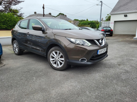 2015 Nissan Qashqai 1.5 DSL XE €13,999