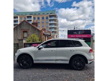 2015 Volkswagen Touareg 3.0 TDI V6 BMT 262HP €19,950