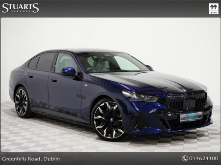 2024 BMW 5 Series 530e M-SPORT PHEV: TANZANITE BLUE WITH SMOKE WHITE VEGANZA INTERIOR. 21” 954 BI-COLOUR ALLOYS, COMFORT PACK: COMFORT ACCESS, HEATED STEERING WHEEL