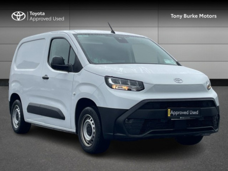 2025 Toyota Proace CITY VAN 1.5 Diesel - Save EUR 3,700 - SWB - GX - 650kg + Towbar (EUR 21,923 + VAT = EUR 26,965). €21,923