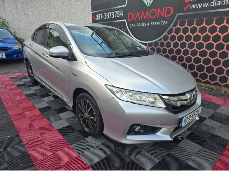 2015 Honda Grace DAA GM4 4DR AUTO €11,750