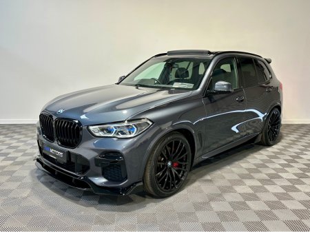 2023 BMW X5 XDRIVE 30D M SPORT €99,950