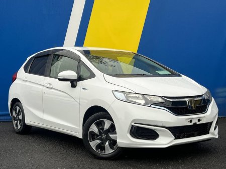 2019 Honda Fit F-PACKAGE 1.5 HYBRID // ADAPTIVE CRUISE CONTROL // NEW 2 YEAR NCT // LANE ASSIST