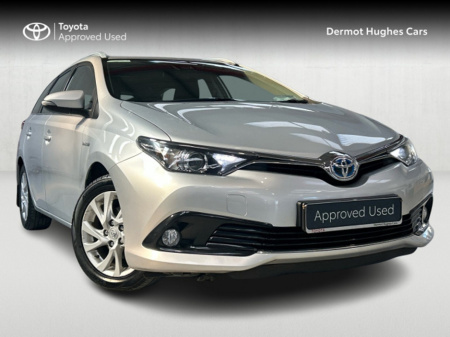 2018 Toyota Auris HYBRID LUNA TOURING SPORT