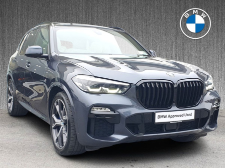 2021 BMW X5 xDrive45e M Sport €64,995