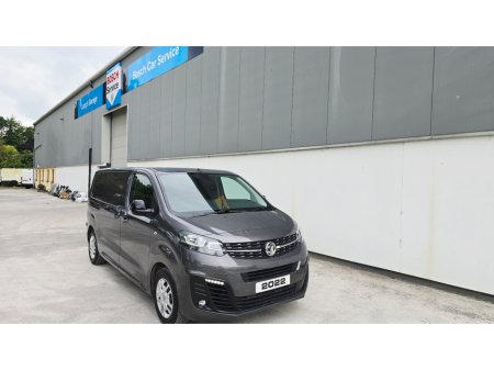 2022 Opel Vivaro Sportive