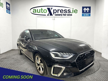 2022 Audi A4 35TDI S LINE Automatic, Reversing camera