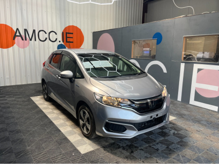 2019 Honda Fit 1.5 HYBRID / 51k KMs / ADAPTIVE CRUISE & MORE