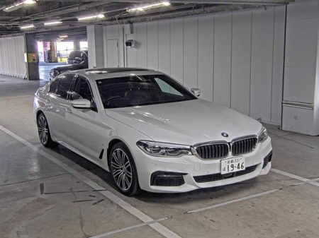2019 BMW 5 Series Spotless BMW 530 E  MPower 2.0 litre Hybrid, full leather interior and only 53k klms on the clock !