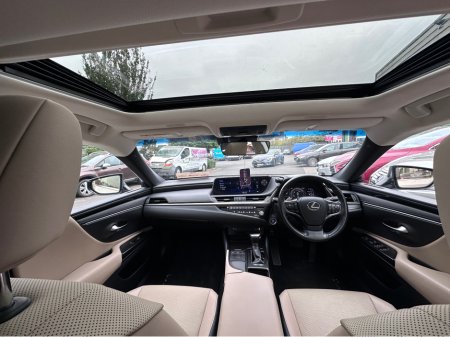 2021 Lexus ES 300 H DYNAMICS 4DR AUTO €42,999