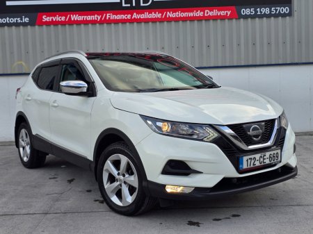 2017 Nissan Qashqai 1.5 DSL SV €13,950