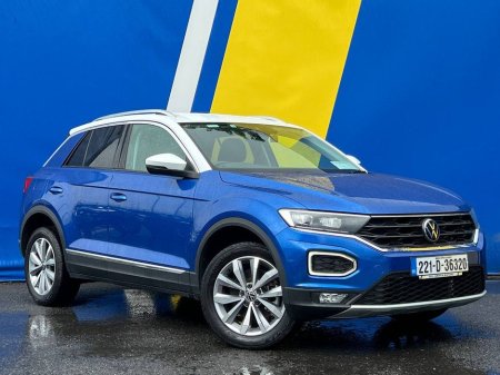 2022 Volkswagen T-Roc HIGHLINE 2.0 TDI AUTO // LOW MILEAGE // APPLE CARPLAY/ANDROID AUTO // ADAPTIVE CRUISE CONTROL // REVERSE CAMERA