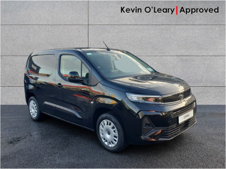 2025 Opel Combo 1.5 L1HI Sportive €25,890