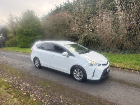 2021 Toyota Prius ALPHA 1.8 HYBRID 5 SEATER