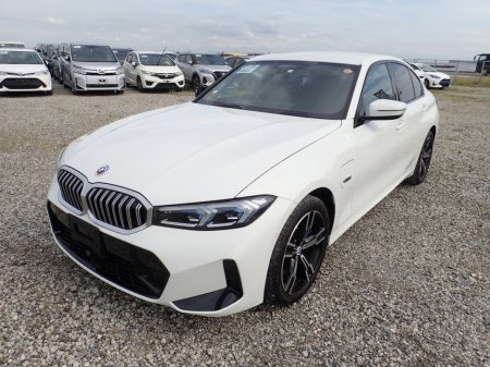 2023 BMW 3 Series 330E PLUG IN HYBRID M-SPORT PLUS PACK // HUGE SPEC IN AS NEW CONDITION // BUY WITH CONFODENCE AA AND SIMI APPROVED DEALER 2025 // FINANCE ARRANGED // ALL TRADE INS WELCOME  // CALL NOW TO ARRANGED A T
