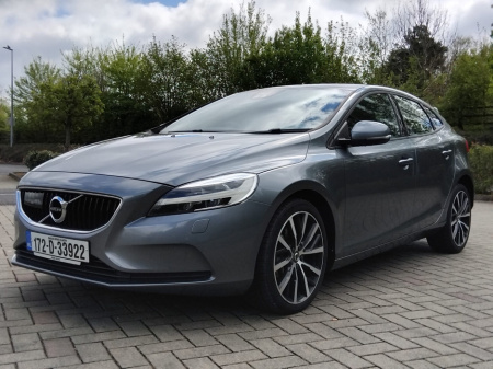 2017 Volvo V40