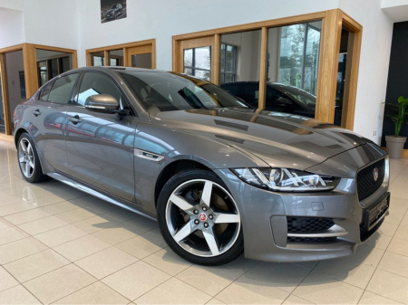 2017 Jaguar XE  €22,950