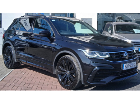 2023 Volkswagen Tiguan R-Line 2.0 TDI 150 BHP *REAR VIEW CAMERA, HEATED FRONT SEAT