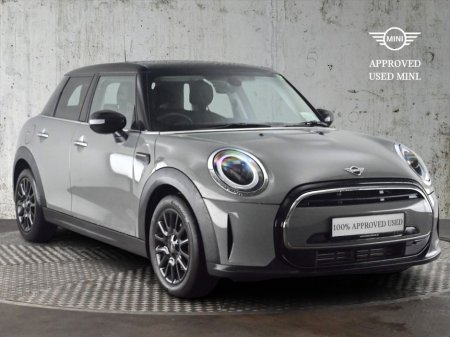 2022 MINI Hatch 5-Door Cooper Classic €24,900