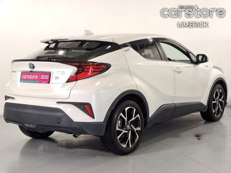 2020 Toyota C-HR 1.8 HYBRID €25,890