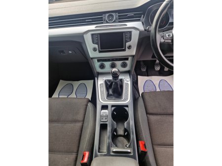 2015 Volkswagen Passat 2.0 TDI SE BUSINESS BLUEMOTION 150PS 4DR €7,950