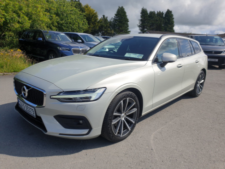 2022 Volvo V60 B4 P MHEV (197hp) Momentum €29,950