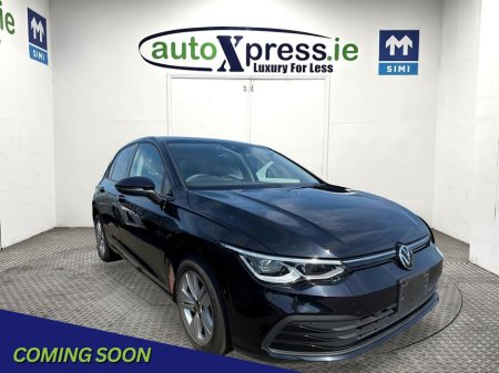 2022 Volkswagen Golf 1.0 ETSI Automatic, Reversing camera