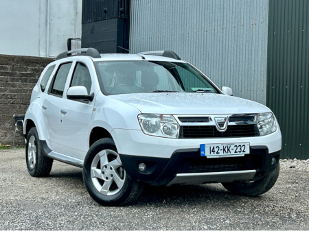 2014 Dacia Duster SIGNATURE 1.5 DCI 110 4 4DR