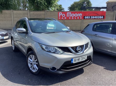 2016 Nissan Qashqai ** F.S.H * CAMERA €13,950
