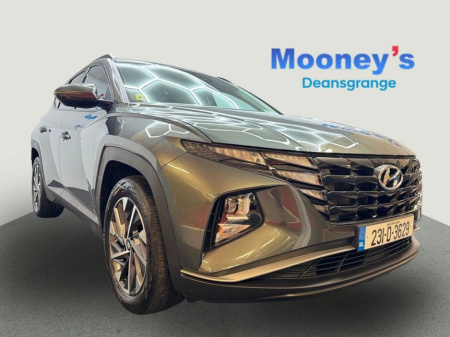 2023 Hyundai Tucson 2WD Executive, Grey Leather , Low Mileage €36,995