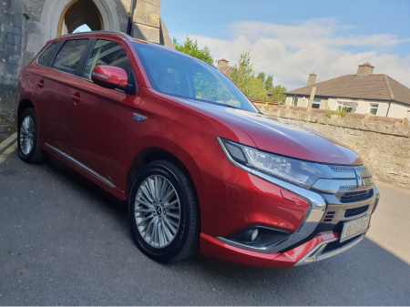2019 Mitsubishi Outlander 2.4 , Plug In Hybrid , 13.8 KWH