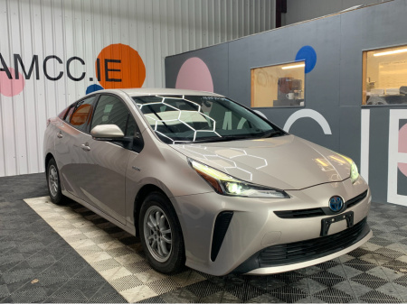 2019 Toyota Prius 1.8 HYBRID AUTOMATIC / 80k KMs / Cruise Control & Reverse Camera