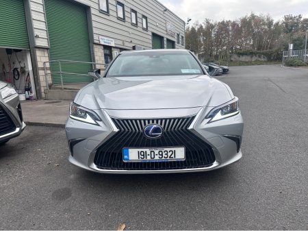 2019 Lexus ES 300 H EXECUTIVE AUTO 4DR €30,999