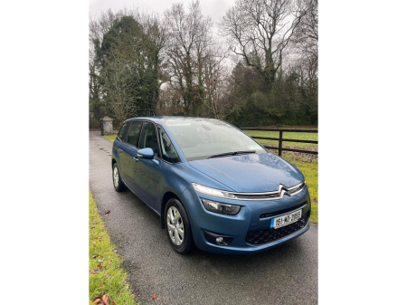 2015 Citroen C4 e-HDi 115 Airdream 6-speed manual VTR+ €7,999