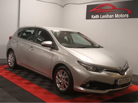 2016 Toyota Auris **AUTOMATIC** €15,495