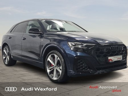 2026 Audi Q8 Audi Q8 SUV Competition TFSI e quattro 360 kW tiptronic *NEW CAR AVAILABLE FOR IMMEDIATE DELIVERY* €123,675