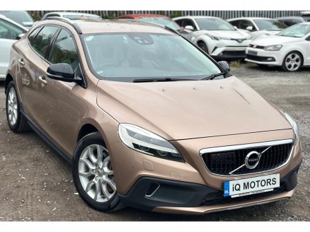 2017 Volvo V40 Cross Country D4 2.0L DIESEL AUTOMATIC Low Mileage (7070)
